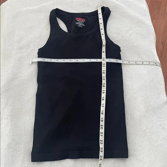 SPANX Black Ribbed Tank - Picture 5 of 8